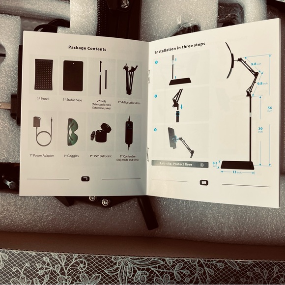 Red Light - Picture 4 of 5